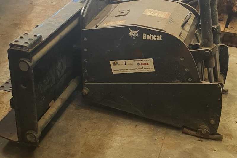 OmecoHub - Immagine BOBCAT MELROE 400